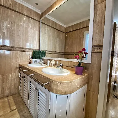 Willa Luxury 5 Star Violetta With Amazing Sea View, Jacuzzi And Heated Pool *