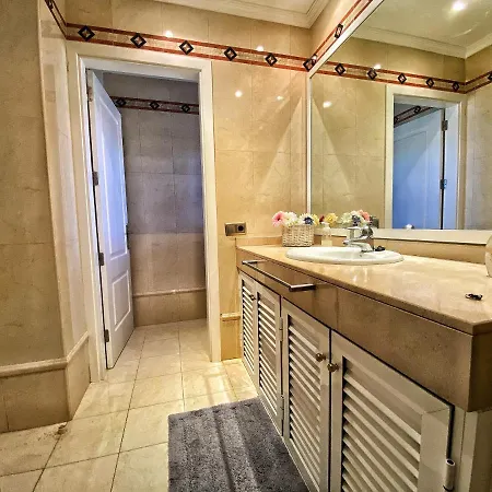 Luxury 5 Star Violetta With Amazing Sea View, Jacuzzi And Heated Pool Villa *