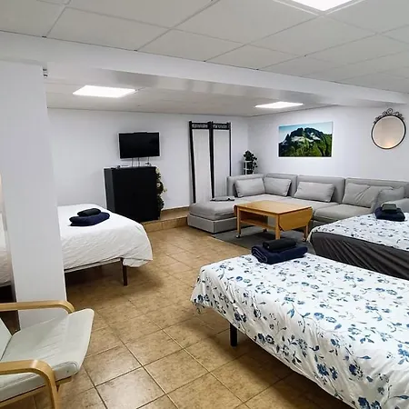 Luxury 5 Star Violetta With Amazing Sea View, Jacuzzi And Heated Pool